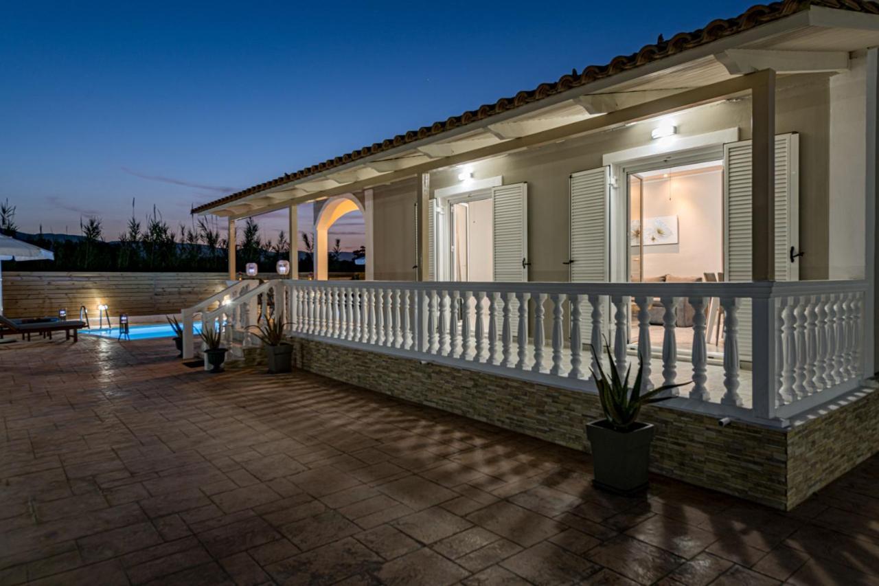 לגאנאס Blossom Villa מראה חיצוני תמונה